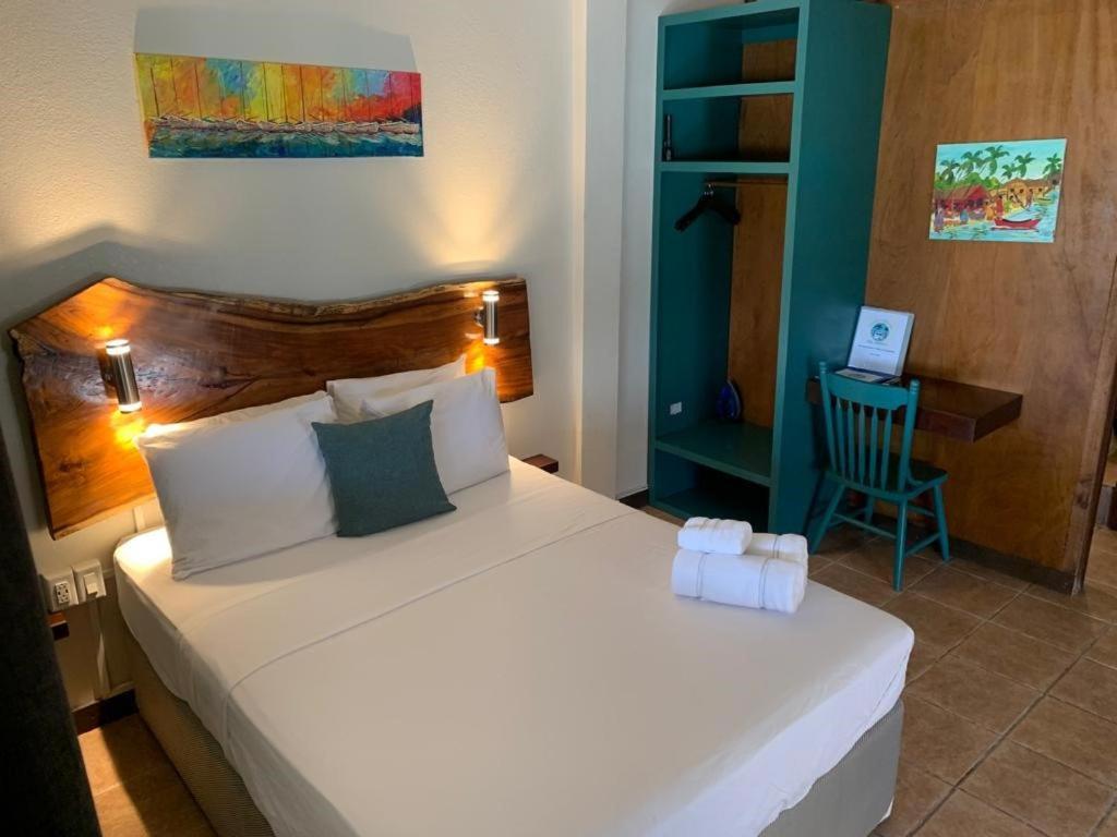 Hotel The Bounty Caye Caulker Exteriér fotografie
