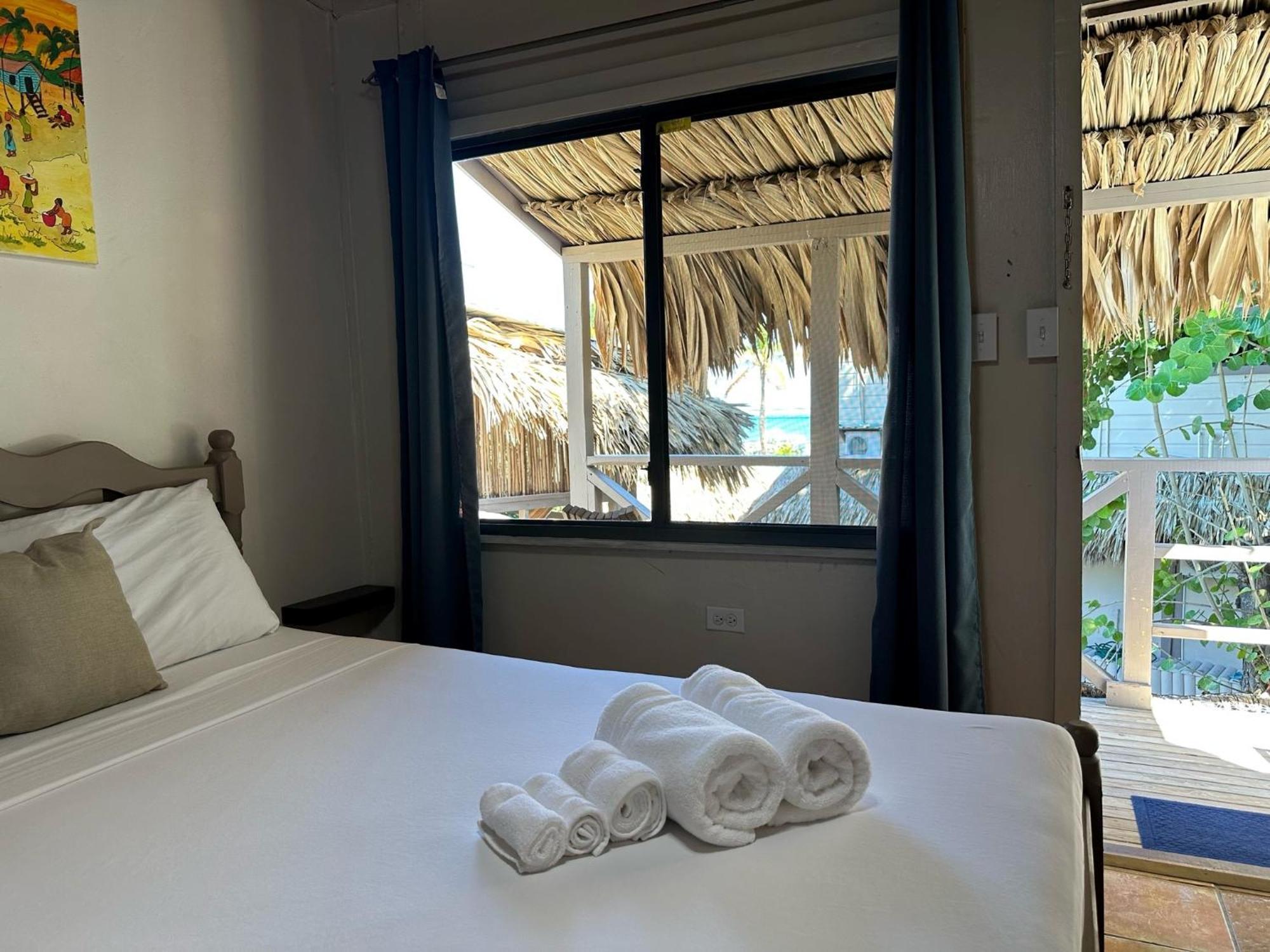 Hotel The Bounty Caye Caulker Exteriér fotografie