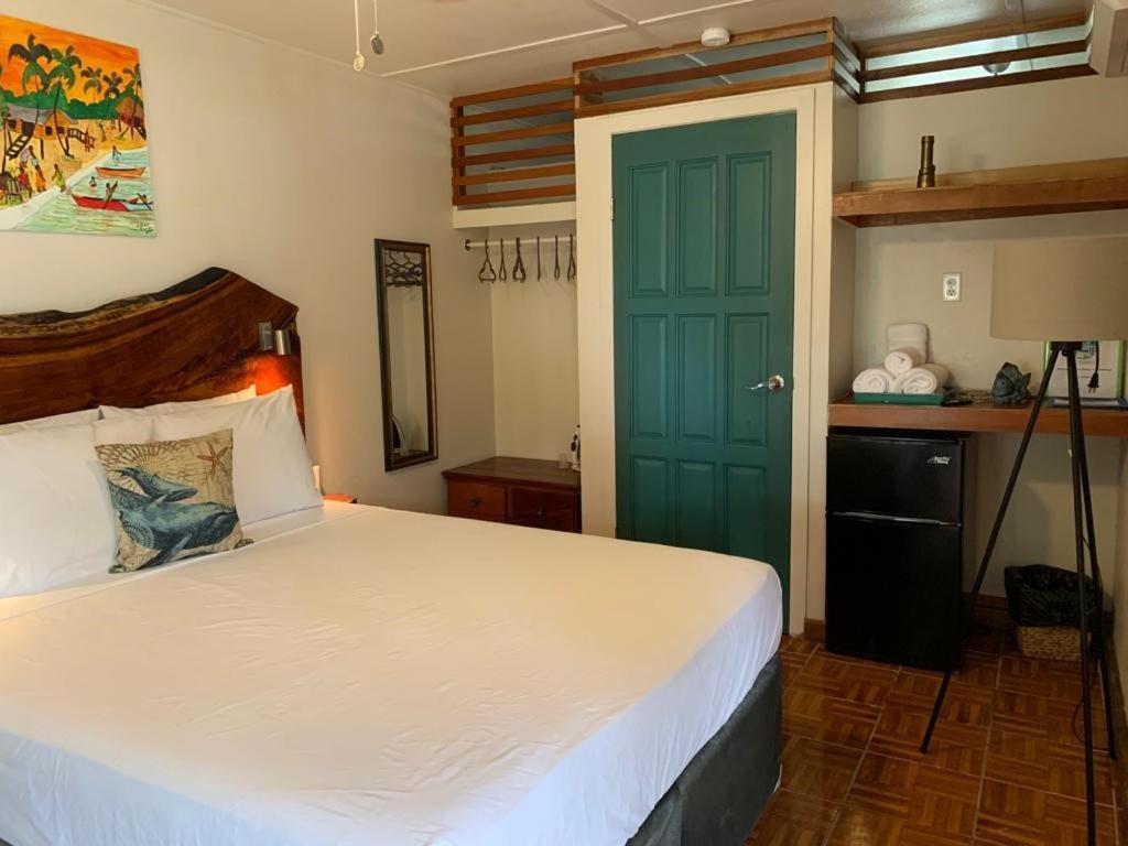 Hotel The Bounty Caye Caulker Exteriér fotografie